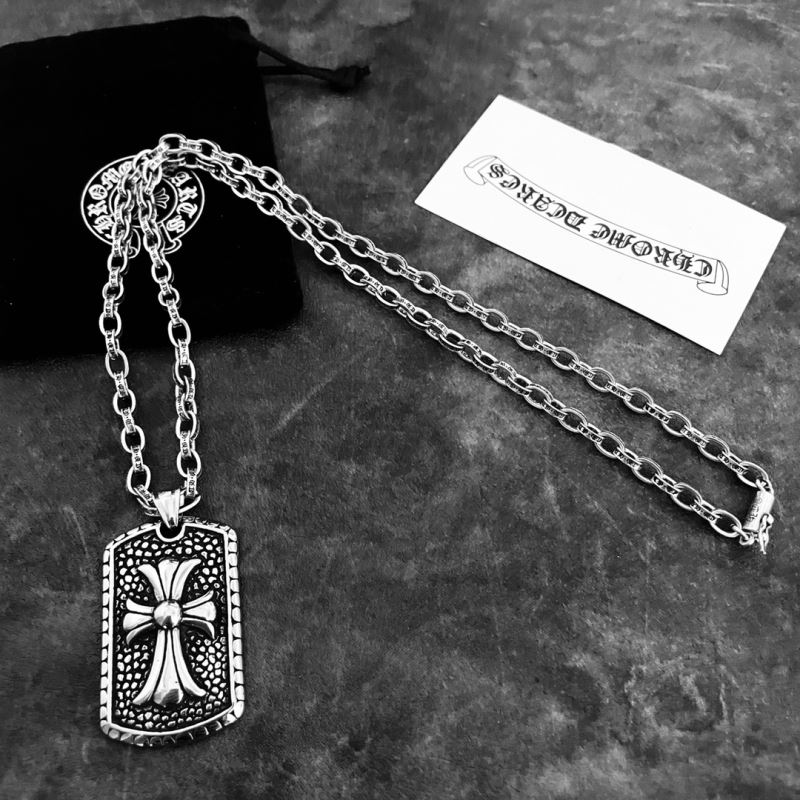 Ch**me He**ts necklaces